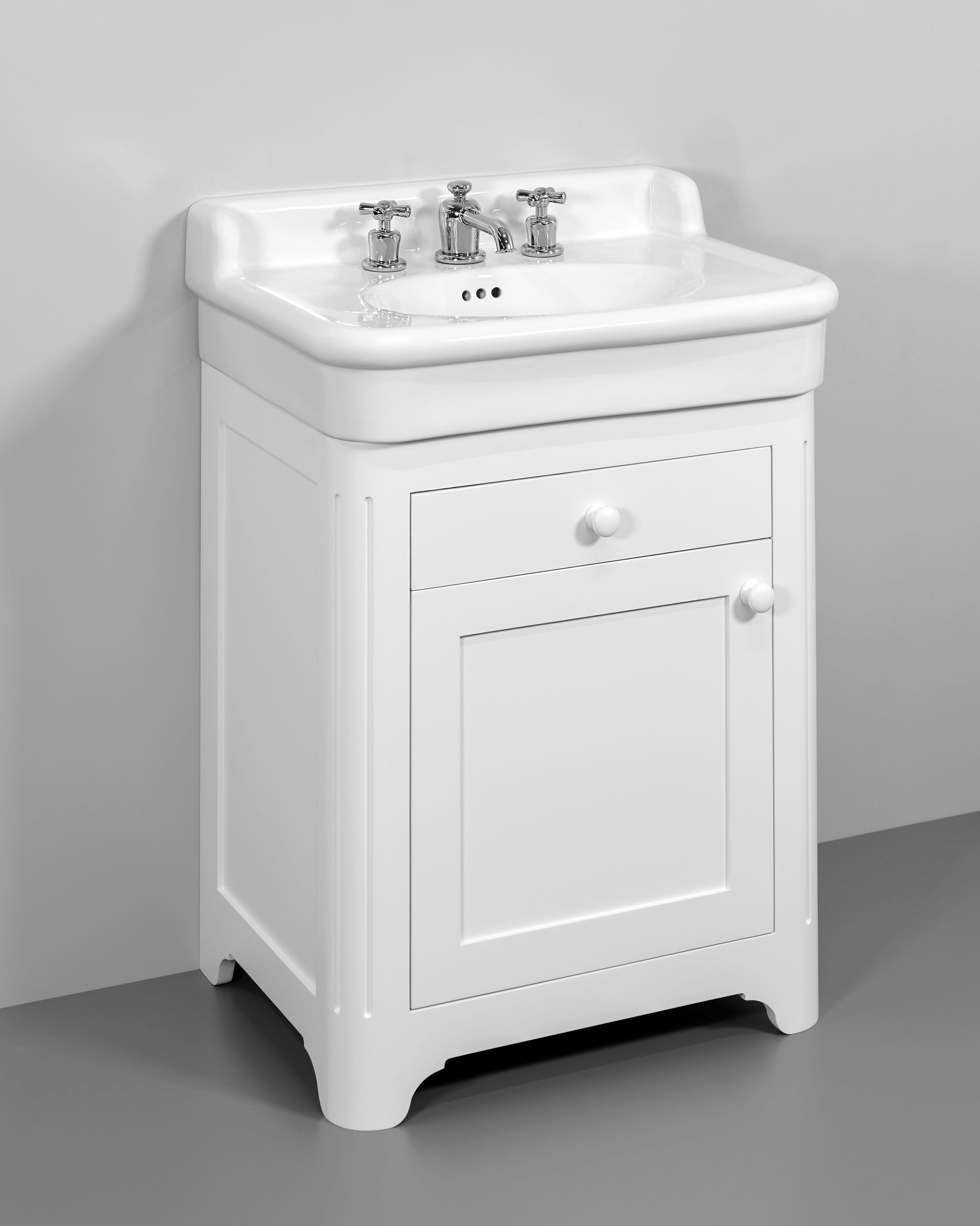 JACKSON basin with splashback on a cabinet